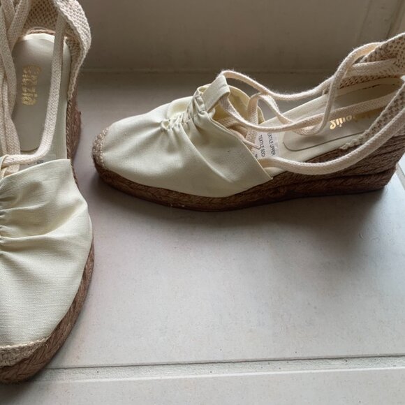 Black Canvas Wedge Shoe With Ankle Ties Size 8 - Picture 5 of 9